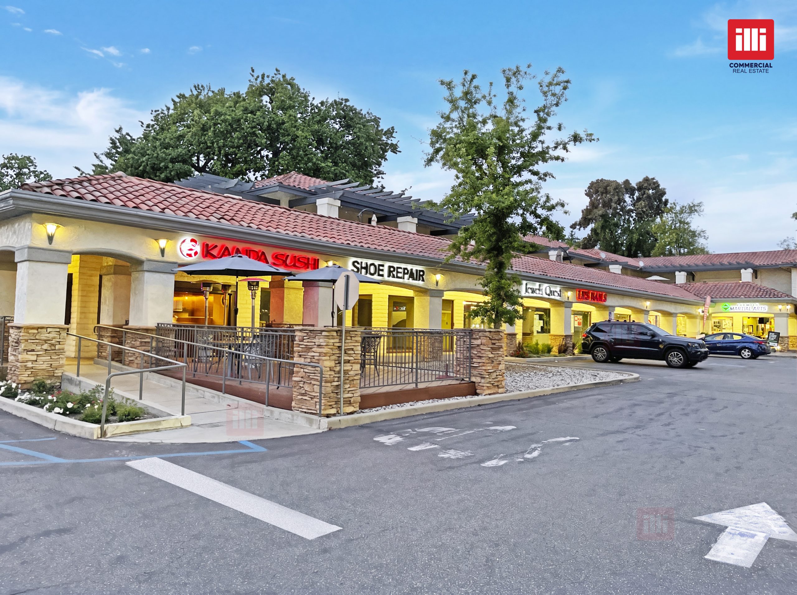 3637-3755 E Thousand Oaks Blvd for Lease